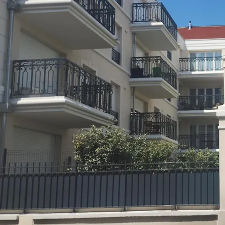 Apartment Le Cozy Melun